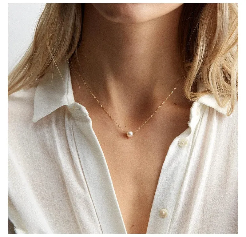 e-Manco Edelstahl-Halsband mit Perlenimitat für Damen, goldfarben, mehrlagige Halskette