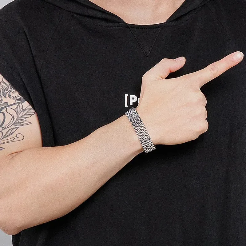 VQYSKO Trendy Minimalistisches Uhrenarmband aus Edelstahl mit Goldbeschichtung für Damen/Herren, Schmuck, Geschenke für Paare