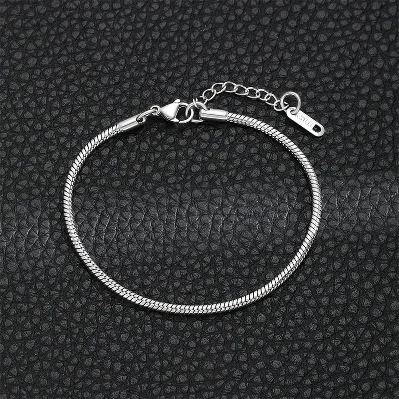 Herren Silberfarbenes Edelstahl-Armband mit Schlangenknochenkette, schlichtes, dünnes Kettenarmband für Damen, modischer Herren-Straßenschmuck