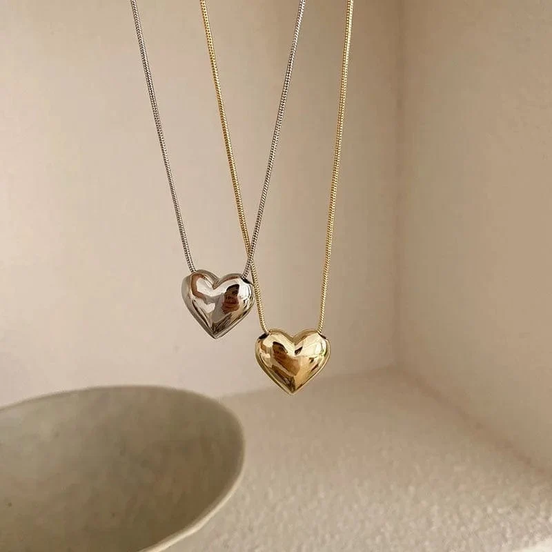 Vintage Liebe Herz Anhänger Halskette für Frauen Trend Ästhetischen Gold Farbe Metall Kette Kragen Choker Party Schmuck Geburtstag Geschenke