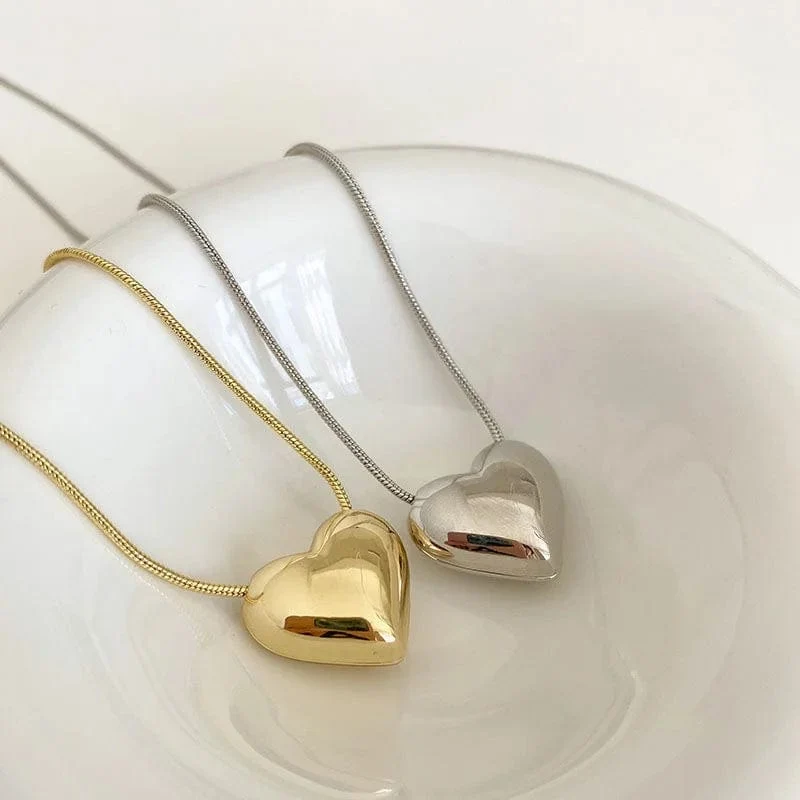 Vintage Liebe Herz Anhänger Halskette für Frauen Trend Ästhetischen Gold Farbe Metall Kette Kragen Choker Party Schmuck Geburtstag Geschenke