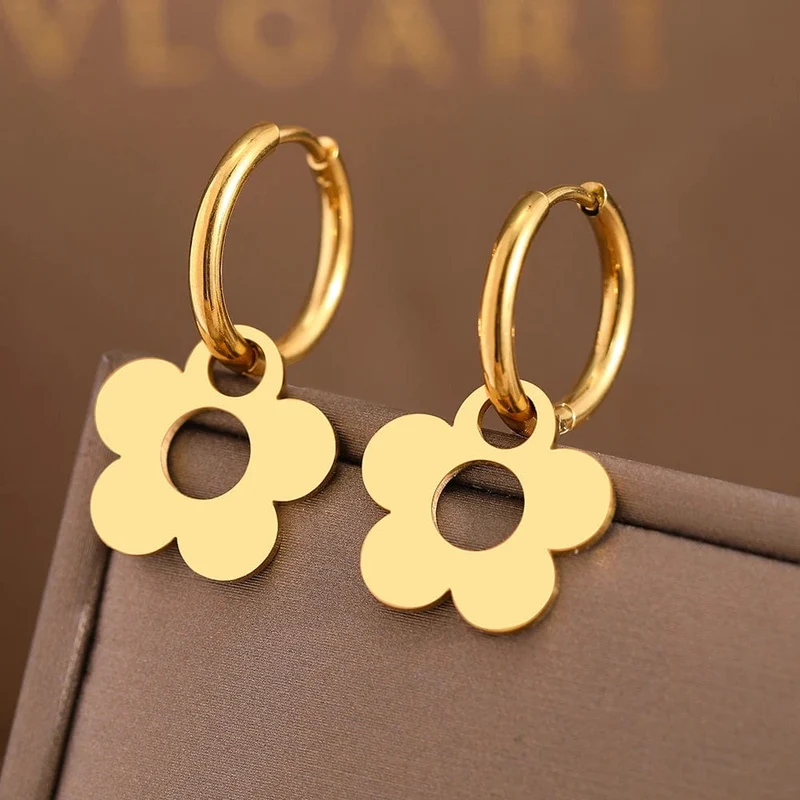 Ohrringe aus Edelstahl, niedliche Cartoon-Blumenanhänger, koreanischer Modestil, Creolen für Damen, Schmuck, Geschenk für die beste Freundin, Hochzeitsgeschenk
