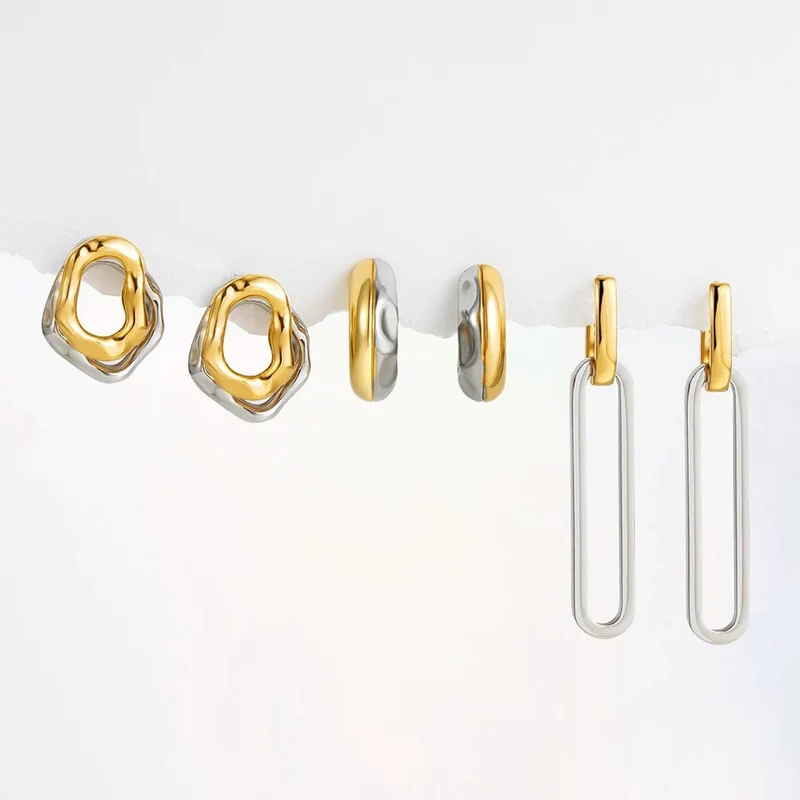 3 Paar/Set zierliche goldfarbene geometrische Kreis-Kleine Creolen für Frauen Statement-Perlen Twist Huggie Ohrring Modeschmuck