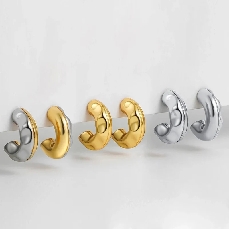 3 Paar/Set zierliche goldfarbene geometrische Kreis-Kleine Creolen für Frauen Statement-Perlen Twist Huggie Ohrring Modeschmuck