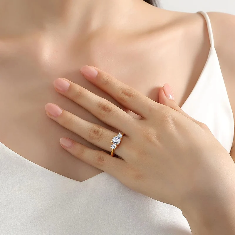 Mit Zertifikat 18k Gold Ring Moissanite Für Frauen 3 Stein 100% Echt Initial Luxus K Gold Schmuck Engagement Geschenk Großhandel