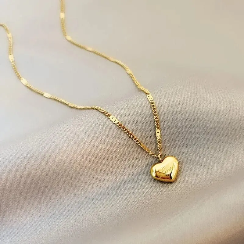 Trendy Einfache Gold Farbe Herz Anhänger Colliers Halskette für Frauen Temperament Liebesbrief Dünne Schlüsselbein Kette Schmuck Geschenk