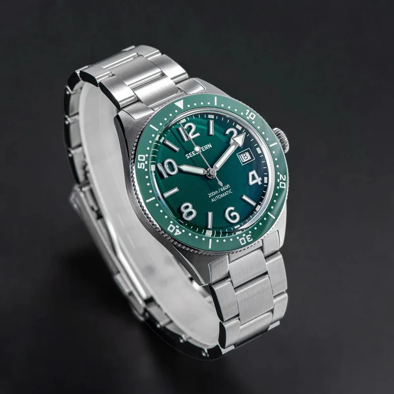SEESTERN Taucheruhr für Herren, automatische mechanische Armbanduhren, Seagul ST2130-Uhrwerk, 20 bar wasserdicht, leuchtendes gewölbtes Glas