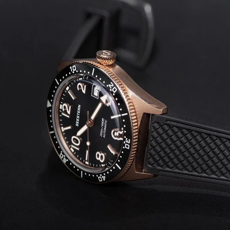 SEESTERN Taucheruhr für Herren, automatische mechanische Armbanduhren, Seagul ST2130-Uhrwerk, 20 bar wasserdicht, leuchtendes gewölbtes Glas
