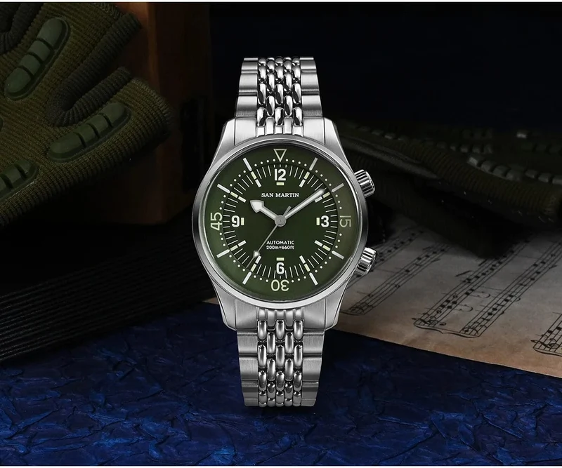 San Martin 39mm Leyenda Taucheruhr NH35 Automatisches mechanisches Uhrwerk AR Saphir Leuchtend Wasserdicht 200m Uhren SN0141W