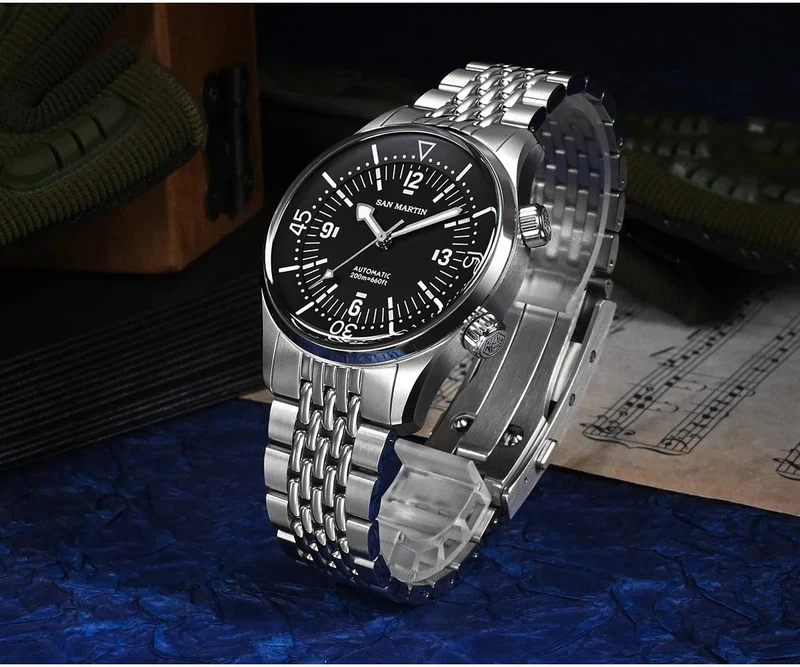 San Martin 39mm Leyenda Taucheruhr NH35 Automatisches mechanisches Uhrwerk AR Saphir Leuchtend Wasserdicht 200m Uhren SN0141W