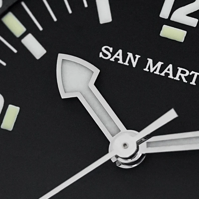 San Martin 39mm Leyenda Taucheruhr NH35 Automatisches mechanisches Uhrwerk AR Saphir Leuchtend Wasserdicht 200m Uhren SN0141W