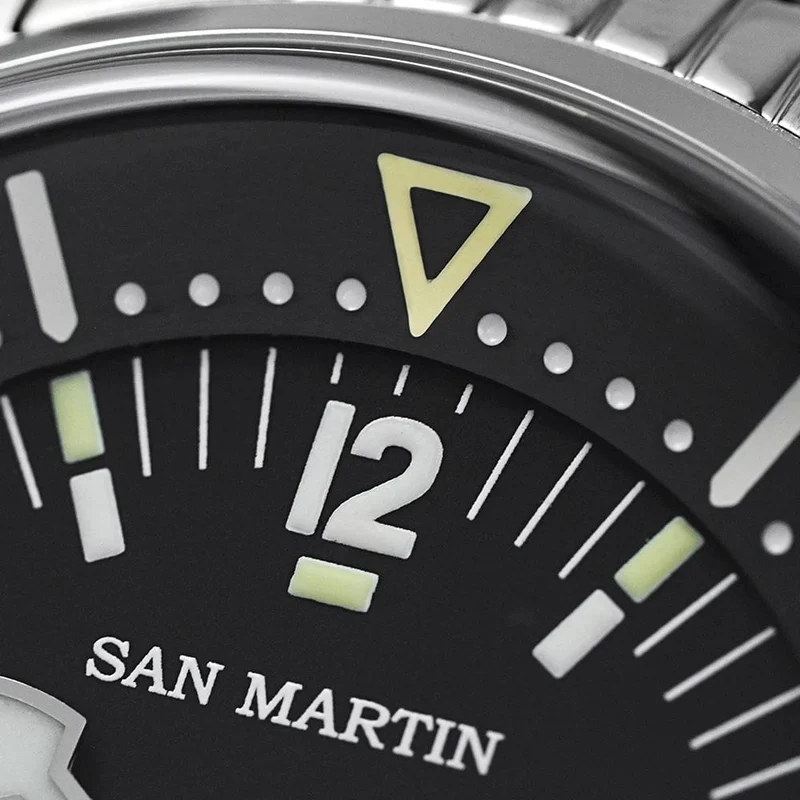 San Martin 39mm Leyenda Taucheruhr NH35 Automatisches mechanisches Uhrwerk AR Saphir Leuchtend Wasserdicht 200m Uhren SN0141W