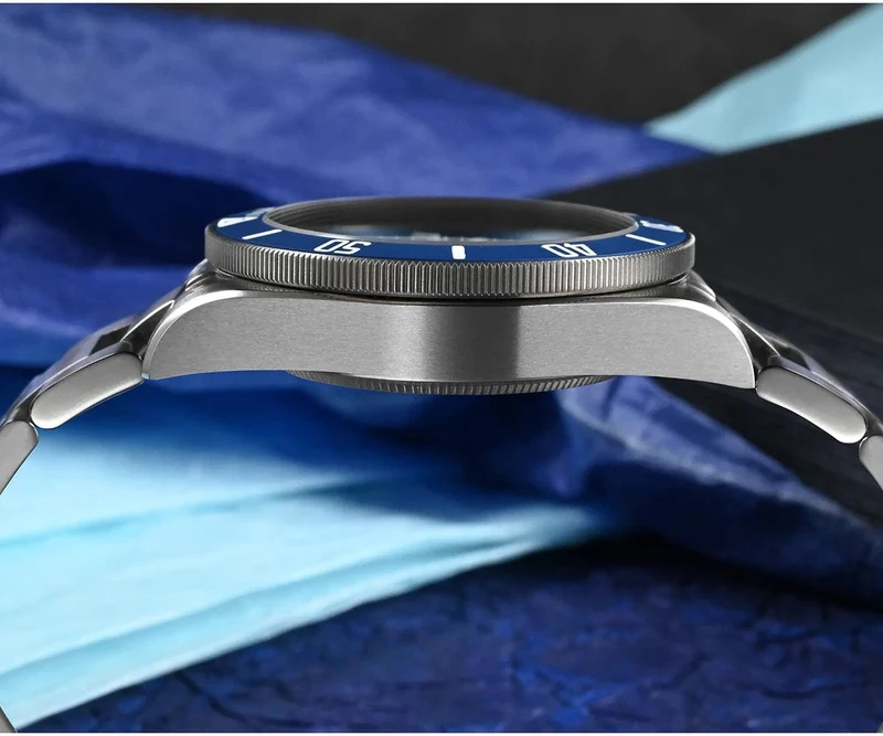 San Martin SN0121T Titan-Taucheruhr NH35 Automatikwerk Uhren Grade2 Titan 120 Click Wasserdicht 300m Armbanduhr