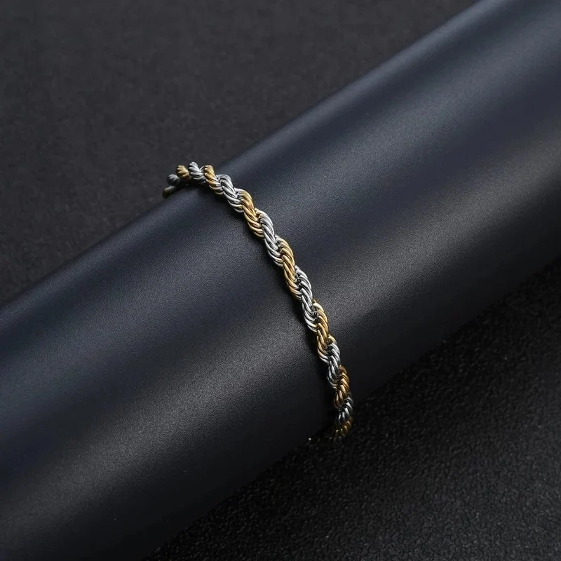 Neues Edelstahl-Halbgold-Silber-Farben-Twist-Kettenarmband für Männer und Frauen Kpop-Schmuckgeschenk