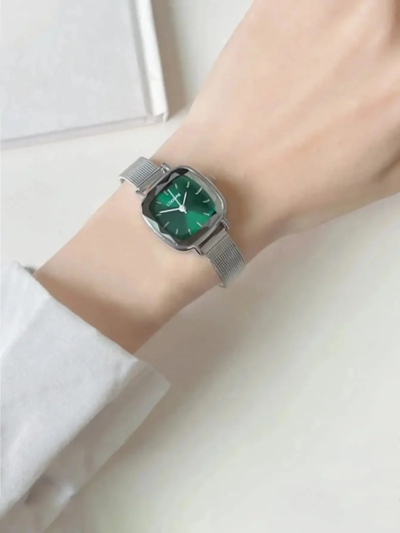 Modische Damen-Armbanduhr mit kleinem Zifferblatt und Quarzwerk