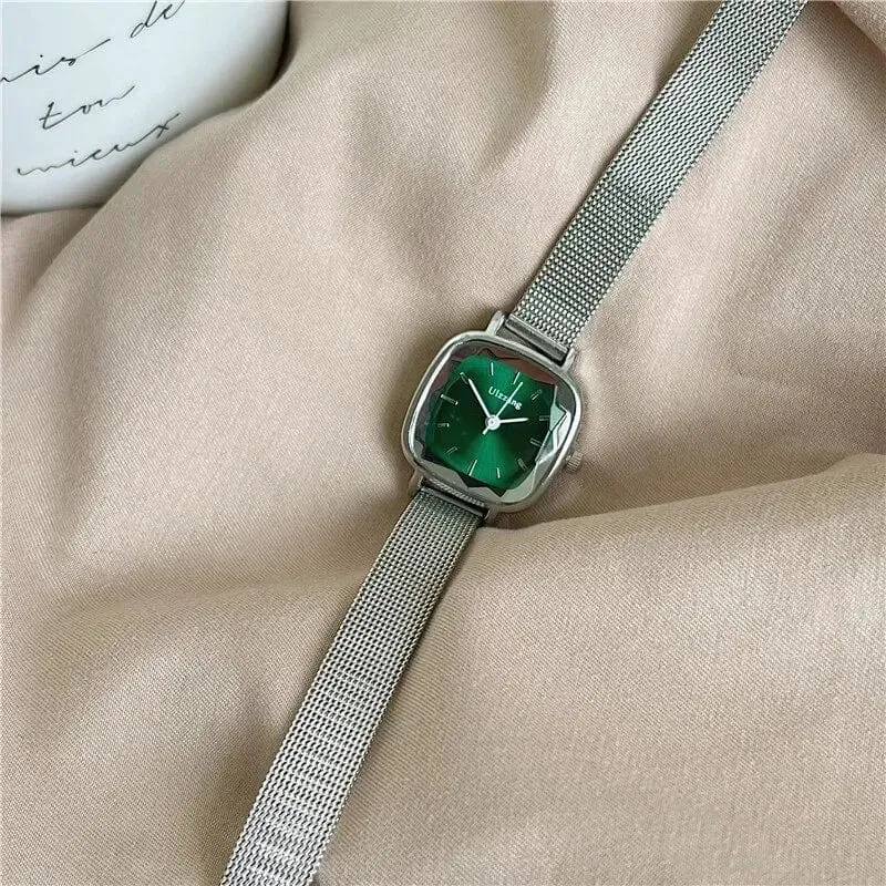 Modische Damen-Armbanduhr mit kleinem Zifferblatt und Quarzwerk