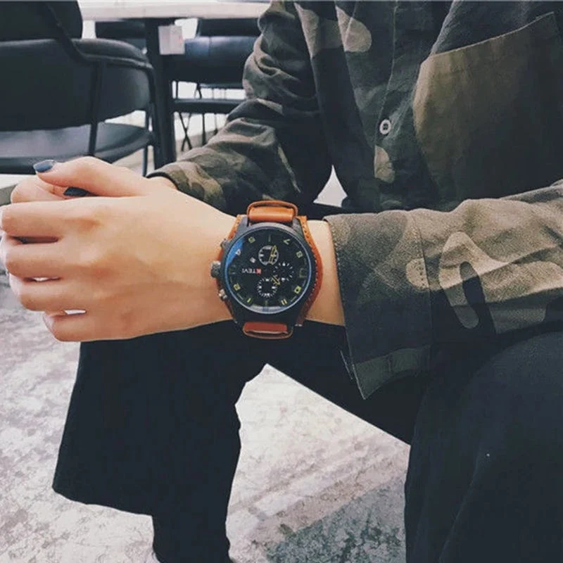 YIKAZE Retro Herrenuhren, klassisch, luxuriös, Business-Quarzuhr, modisch, großes Zifferblatt, Lederarmband, Datum, Militär-Armbanduhr für Männer