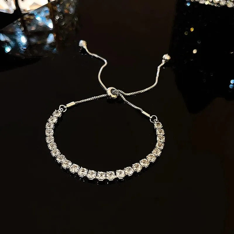 Voller Strasssteine, verstellbares 18 Karat vergoldetes Edelstahlarmband für Frauen 2022, neuer trendiger quadratischer Zirkon-Armbandschmuck