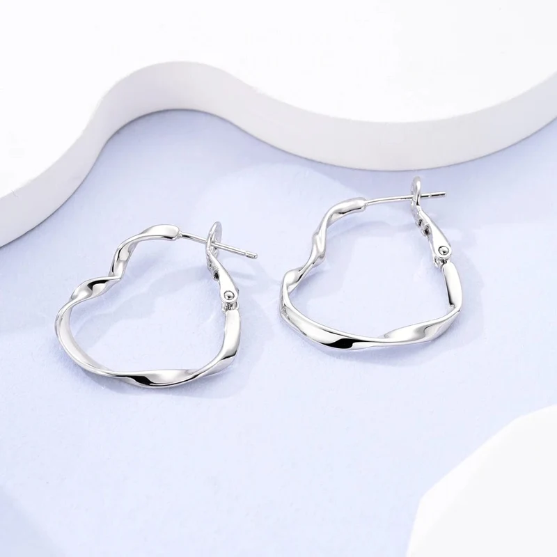 2024 neue Sterling Silber S9255 Einfarbig Atmosphärische Ohrringe Ohr Loops Einfache Feine Schmuck Frauen Mädchen Mode Party Geschenk