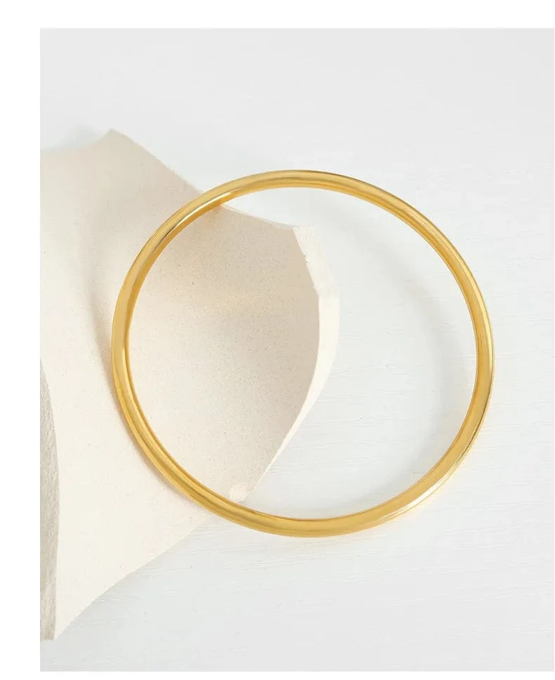 Farbechter Armreif aus Edelstahl für Frauen, nicht verblassend, rund, minimalistisch, Damen-Armbänder, Luxusschmuck für Frauen