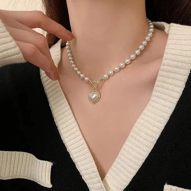 Elegante Perlenkette für Frauen Herz-Anhänger Halsketten Luxus Nachahmung Perlen Kette Halsketten koreanischen Schmuck Mädchen Geschenke
