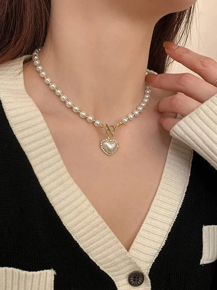 Elegante Perlenkette für Frauen Herz-Anhänger Halsketten Luxus Nachahmung Perlen Kette Halsketten koreanischen Schmuck Mädchen Geschenke