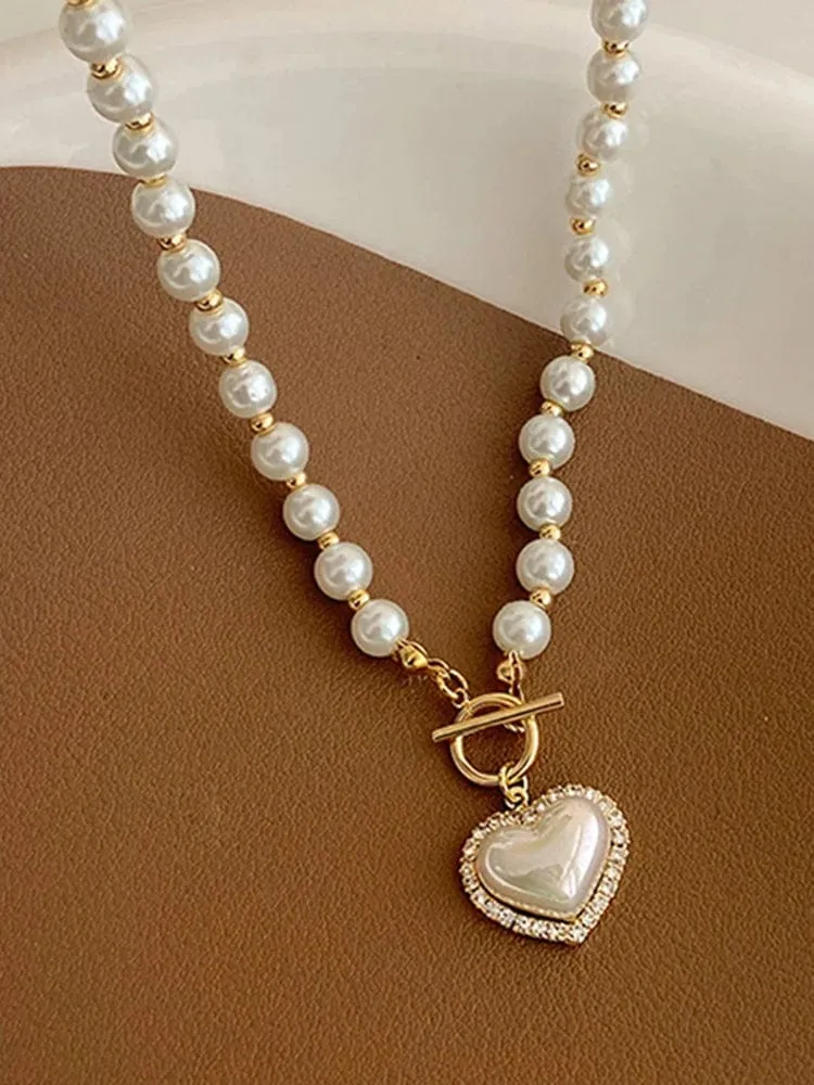 Elegante Perlenkette für Frauen Herz-Anhänger Halsketten Luxus Nachahmung Perlen Kette Halsketten koreanischen Schmuck Mädchen Geschenke
