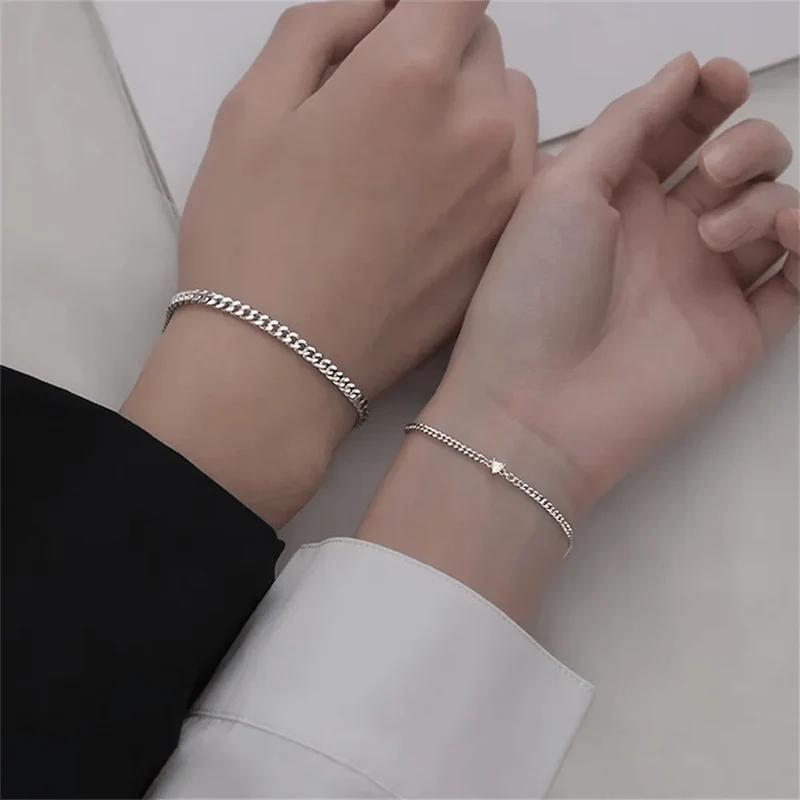 2-teiliges schlichtes, modisches Armband-Set aus Edelstahl für Paare, Unisex, Frauen und Männer, Liebhaber, Kristallherz, silbrige Kette, Armbänder, Schmuck