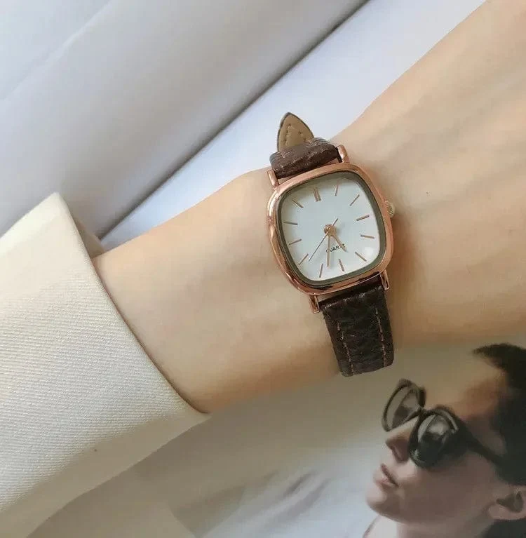 Hochwertige Damen-Armbanduhren, lässig, schlicht, Vintage-Uhren für Frauen, Zifferblatt, Armbanduhr mit Lederarmband