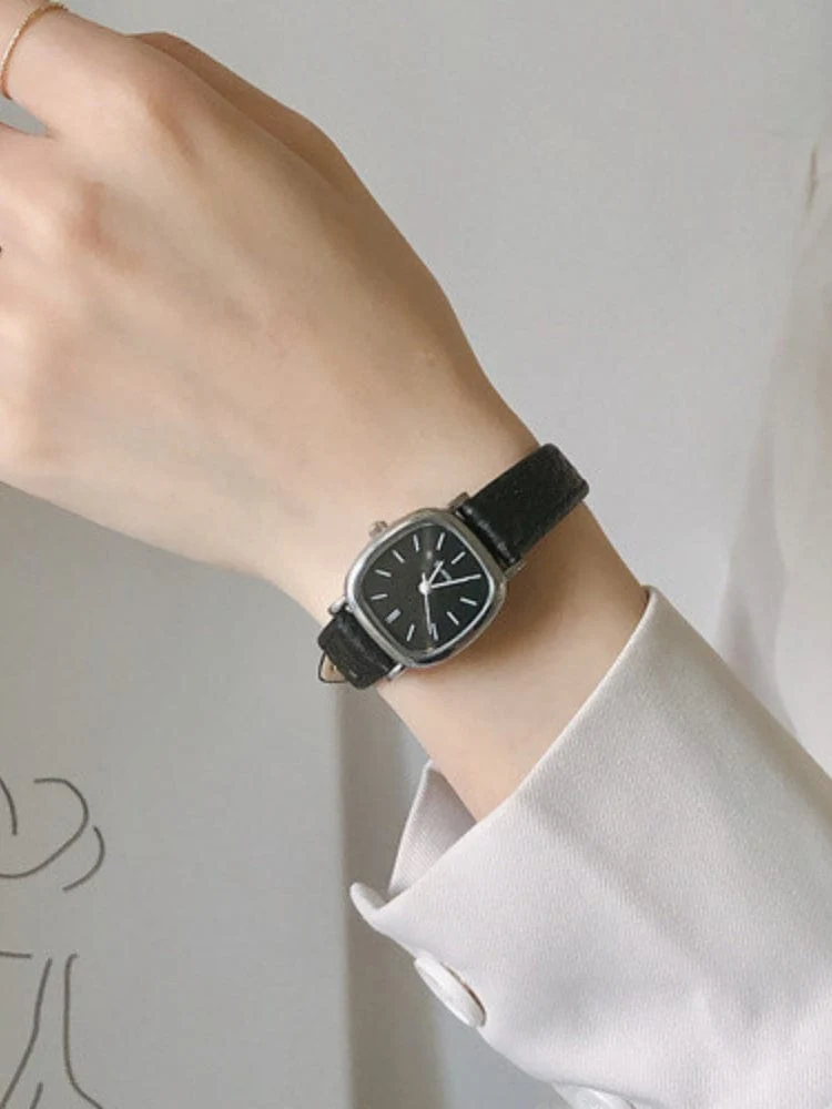 Hochwertige Damen-Armbanduhren, lässig, schlicht, Vintage-Uhren für Frauen, Zifferblatt, Armbanduhr mit Lederarmband