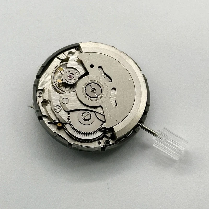 GMT NH34 Automatisches mechanisches Uhrwerk, schwarzes 3H-Datumsrad, hohe Genauigkeit, 24 Steine, NH34A 4R34, 24-Stunden-Zeiger, GMT-Funktion