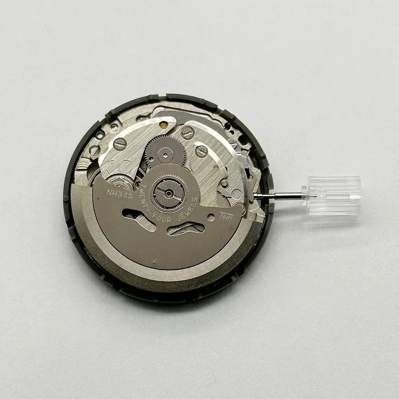 GMT NH34 Automatisches mechanisches Uhrwerk, schwarzes 3H-Datumsrad, hohe Genauigkeit, 24 Steine, NH34A 4R34, 24-Stunden-Zeiger, GMT-Funktion