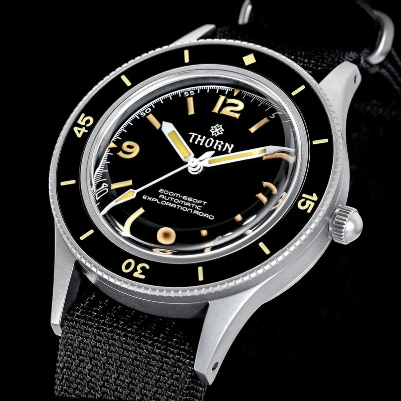 THORN 50-Fathoms Uhr Männer 40MM Vintage NH35 Bewegung Automatische K9 Mineral Kristall TR900 C3 Leuchtende Barracuda 200M Wasserdicht