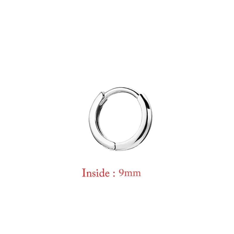 Einzelne minimale, goldfarbene, winzige Knorpel-Creolen, glänzende Ohrringe, Piercing-Accessoire, trendige kleine Huggie-Creolen für Frauen für Männer