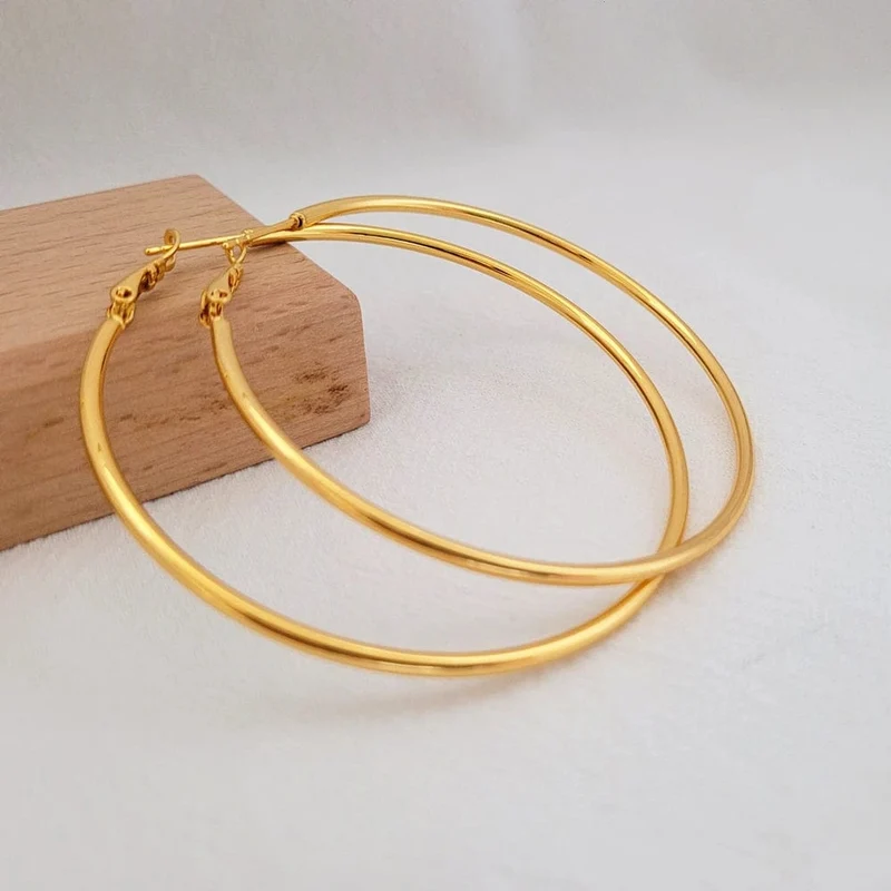 Creolen aus Gold, 24 Karat Gelbgold plattiert, rund, großer Kreis, Piercing-Ohrring-Set für Frauen, 30/40/50/60 mm, glatter Ohrmanschettenschmuck