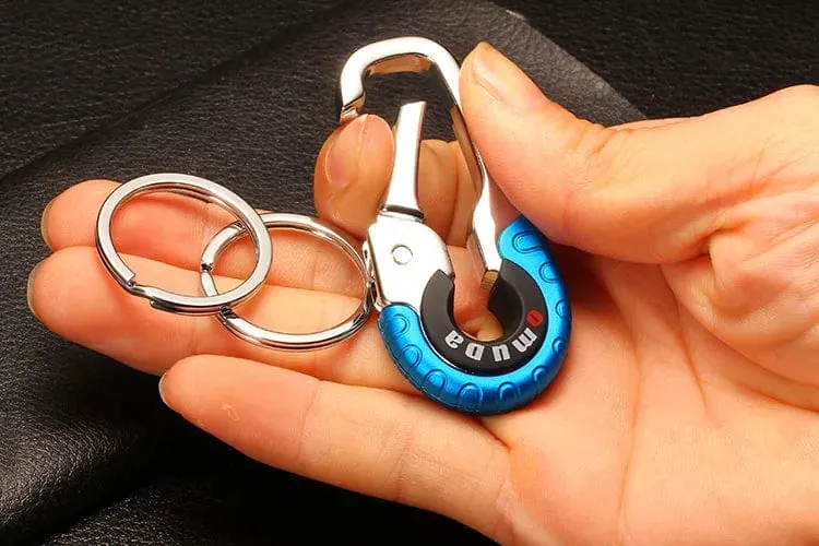 Herren Schlüsselanhänger Haken Edelstahl Schnalle Outdoor Karabiner Kletterwerkzeug Doppelring Auto Angeln Schlüsselanhänger Autozubehör