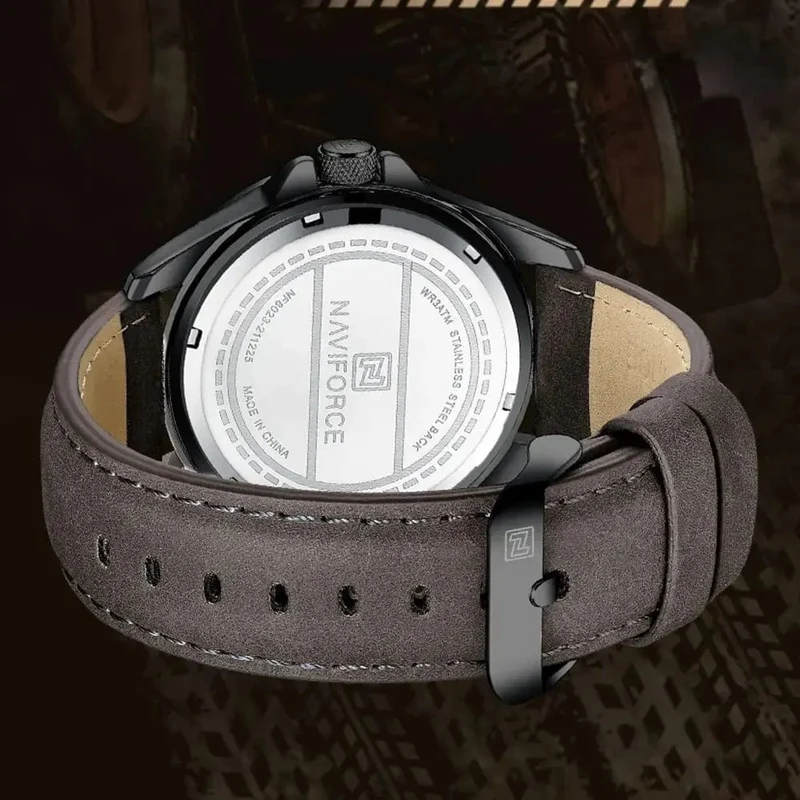 NAVIFORCE Männer Casual Sport Militär Quarz Kalender Armbanduhr für Mann Business Leder Wasserdichte Männliche Uhr Relogio Masculino