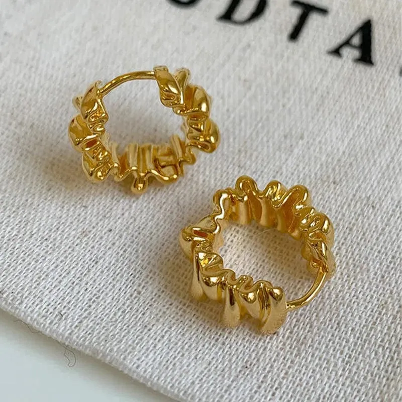 Adolph Trendy Metall Geometrie Hoop Ohrring Mode Neue Design Unregelmäßige Minimalistischen Ohrringe für Frauen Mode Schmuck Geschenk 2023