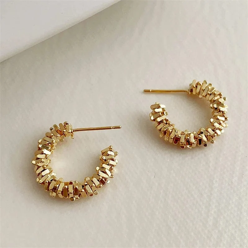 Adolph Trendy Metall Geometrie Hoop Ohrring Mode Neue Design Unregelmäßige Minimalistischen Ohrringe für Frauen Mode Schmuck Geschenk 2023