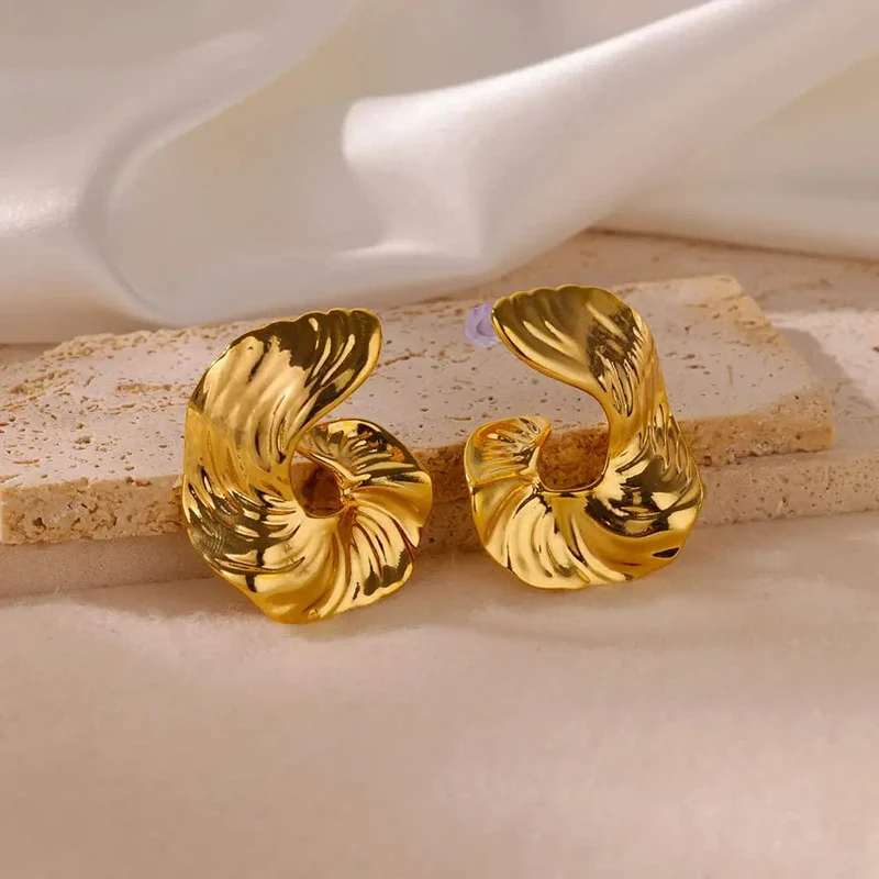 Edelstahl Ohrring für Frauen Herz Zirkon Gold Farbe Hoop Ohrringe Vintage Wasserdicht Ohr Piercing Schmuck Zubehör Geschenk