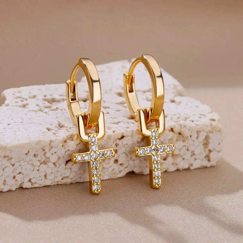 Edelstahl Ohrring für Frauen Herz Zirkon Gold Farbe Hoop Ohrringe Vintage Wasserdicht Ohr Piercing Schmuck Zubehör Geschenk