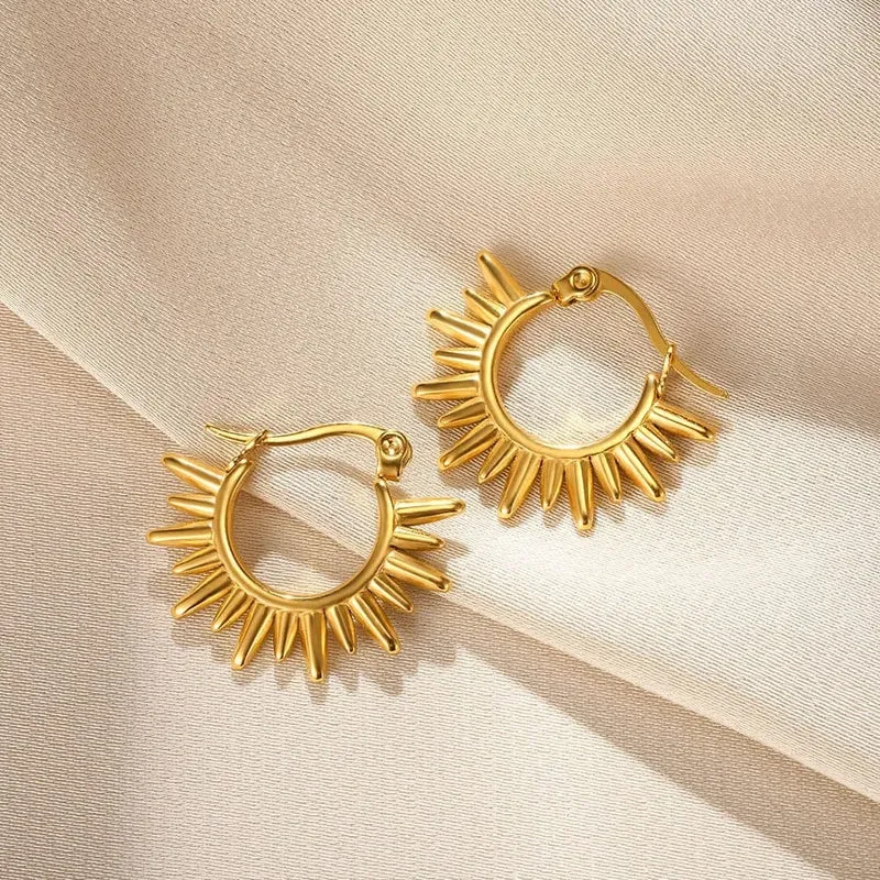 Edelstahl Ohrring für Frauen Herz Zirkon Gold Farbe Hoop Ohrringe Vintage Wasserdicht Ohr Piercing Schmuck Zubehör Geschenk