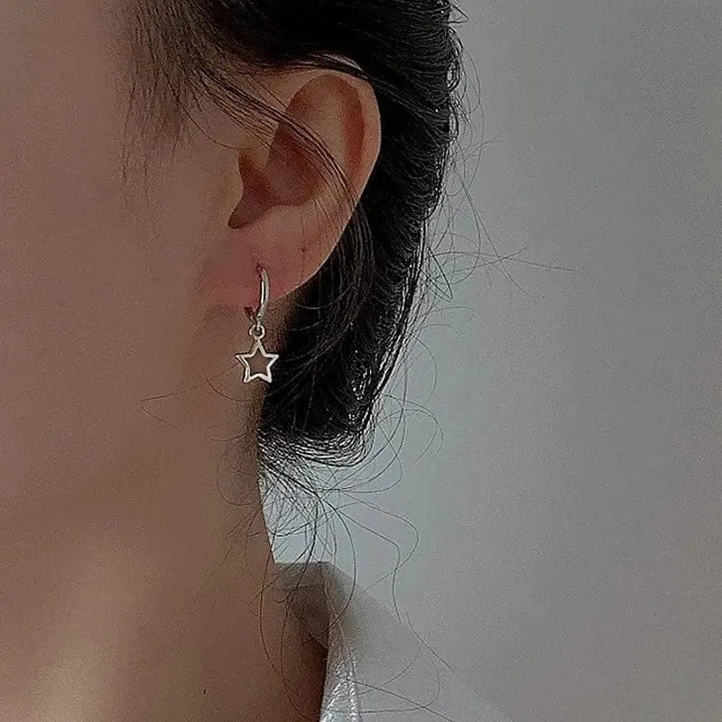 Neue kreative Stern Creolen Mode einfache Ohrringe Geschenke für Frauen süße Mini Little Star 20S Urlaub Schmuck