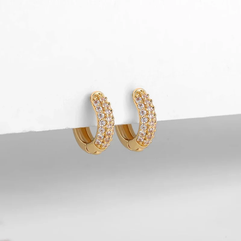 Neue vergoldete Huggie-Ohrringe mit CZ-Zirkon, dünne Ohrreifen, Knorpelohrring für Frauen, runder, minimaler Ohrring-Piercingschmuck