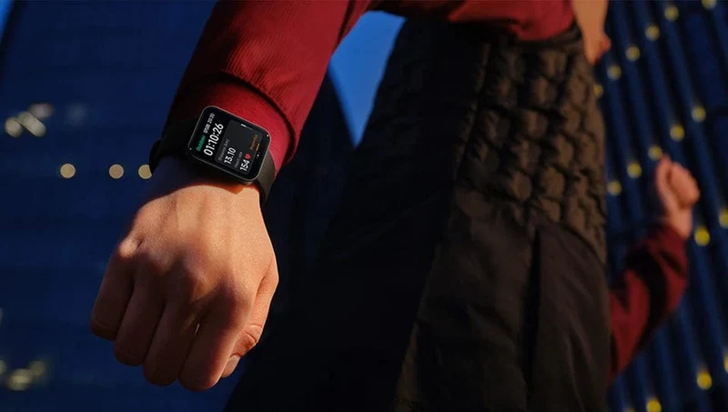 Globale Version POCO Watch 1.6-Zoll-AMOLED-Display 14 Tage Akku GPS Always-on-Zifferblatt Blutsauerstoff-Smartwatch