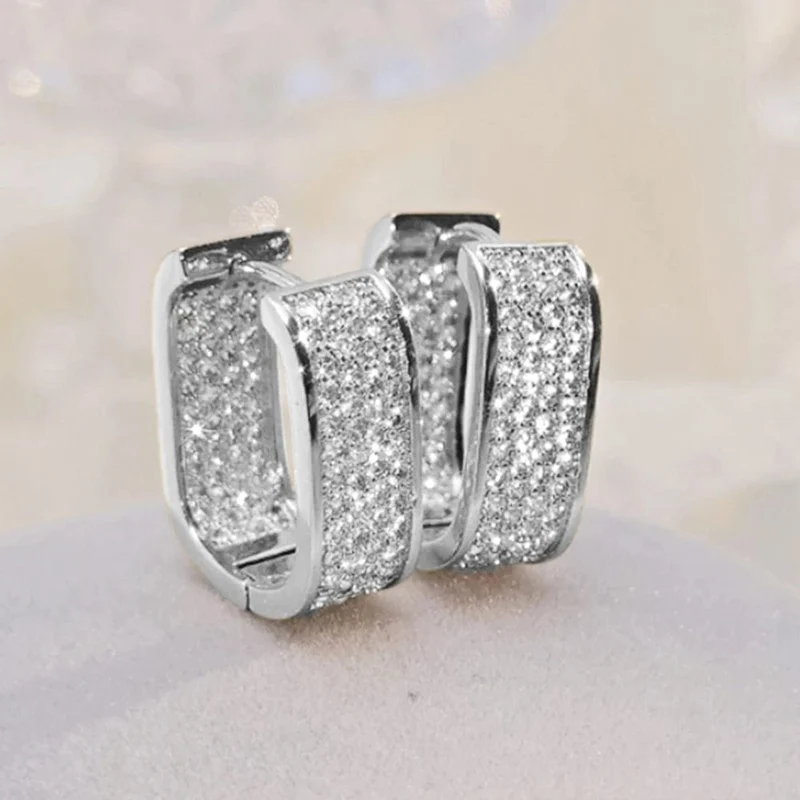 Huitan Korean Fashion Gepflasterte CZ Creolen für Frauen Metall Silber Farbe/Gold Farbe Einfache Vielseitige Mädchen Ohrringe Heißer Schmuck