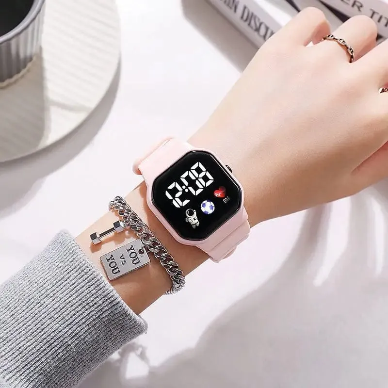 Kinderuhr Sport LED Digitaluhren Wasserdichte Elektronische Armbanduhr Spaceman LED Silikonarmband Sport Digitaluhren