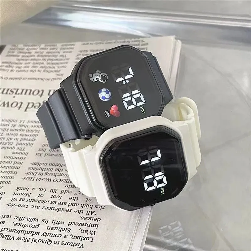 Kinderuhr Sport LED Digitaluhren Wasserdichte Elektronische Armbanduhr Spaceman LED Silikonarmband Sport Digitaluhren