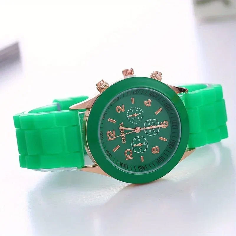 Stilvolle runde Zeiger-Quarzuhr, Sportarmbanduhr mit dreifachem Zifferblatt und Silikonarmband für Damen und Herren, ideale Wahl als Geschenk