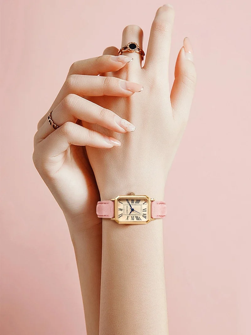 Mode Retro Digital Dial Casual Uhren Quadrat Lederband Modische Uhr Quarz Armbanduhr für Frauen Geschenk